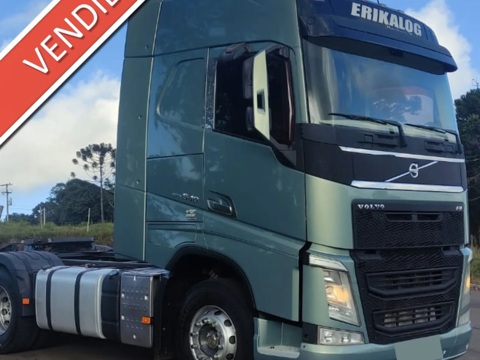 Caminhão Volvo FH 540 6x4 2016, foto 1 de 3