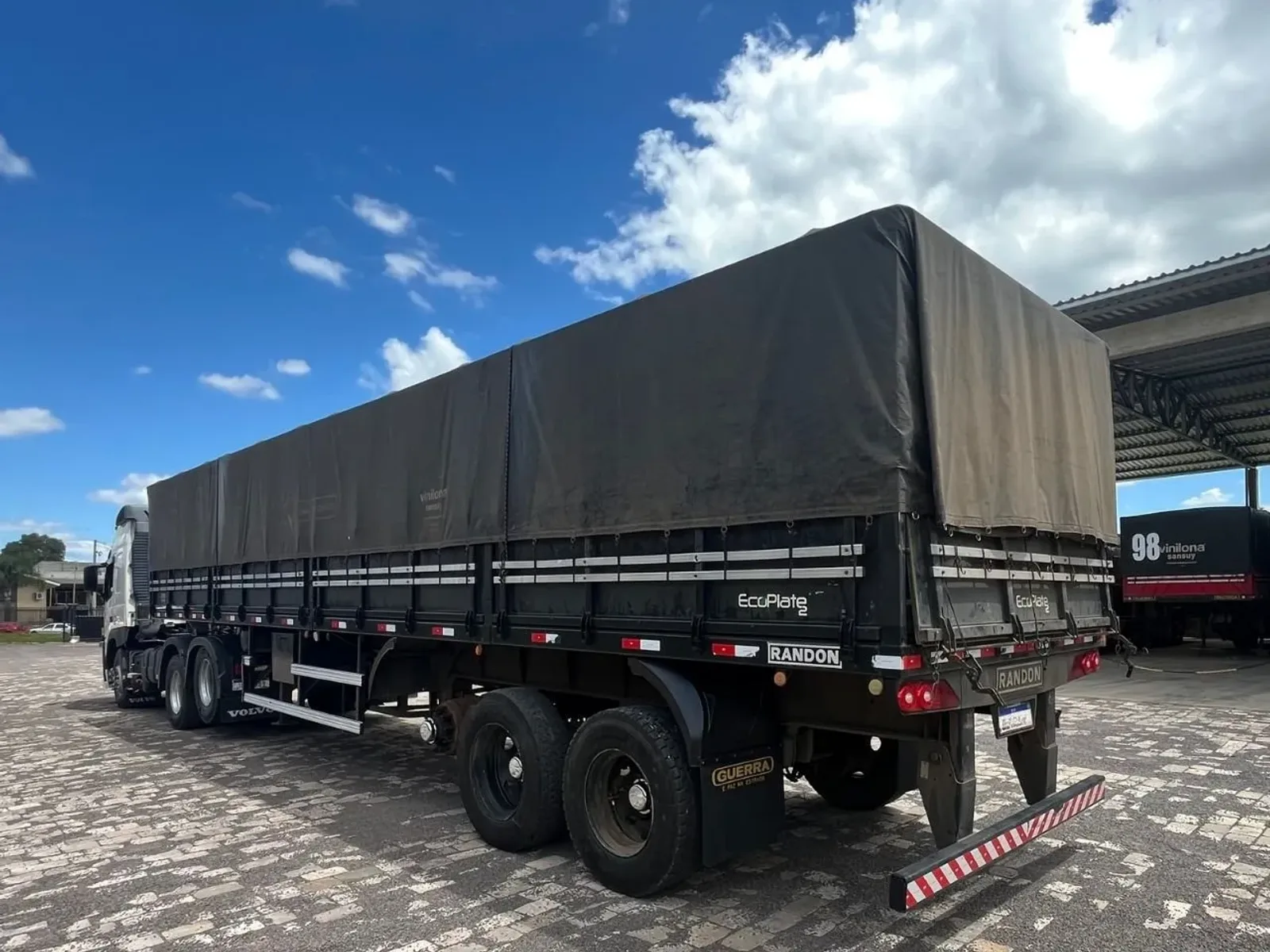 Carreta Randon Graneleira 12,50 m x 1,80 m 2021, foto 1 de 21