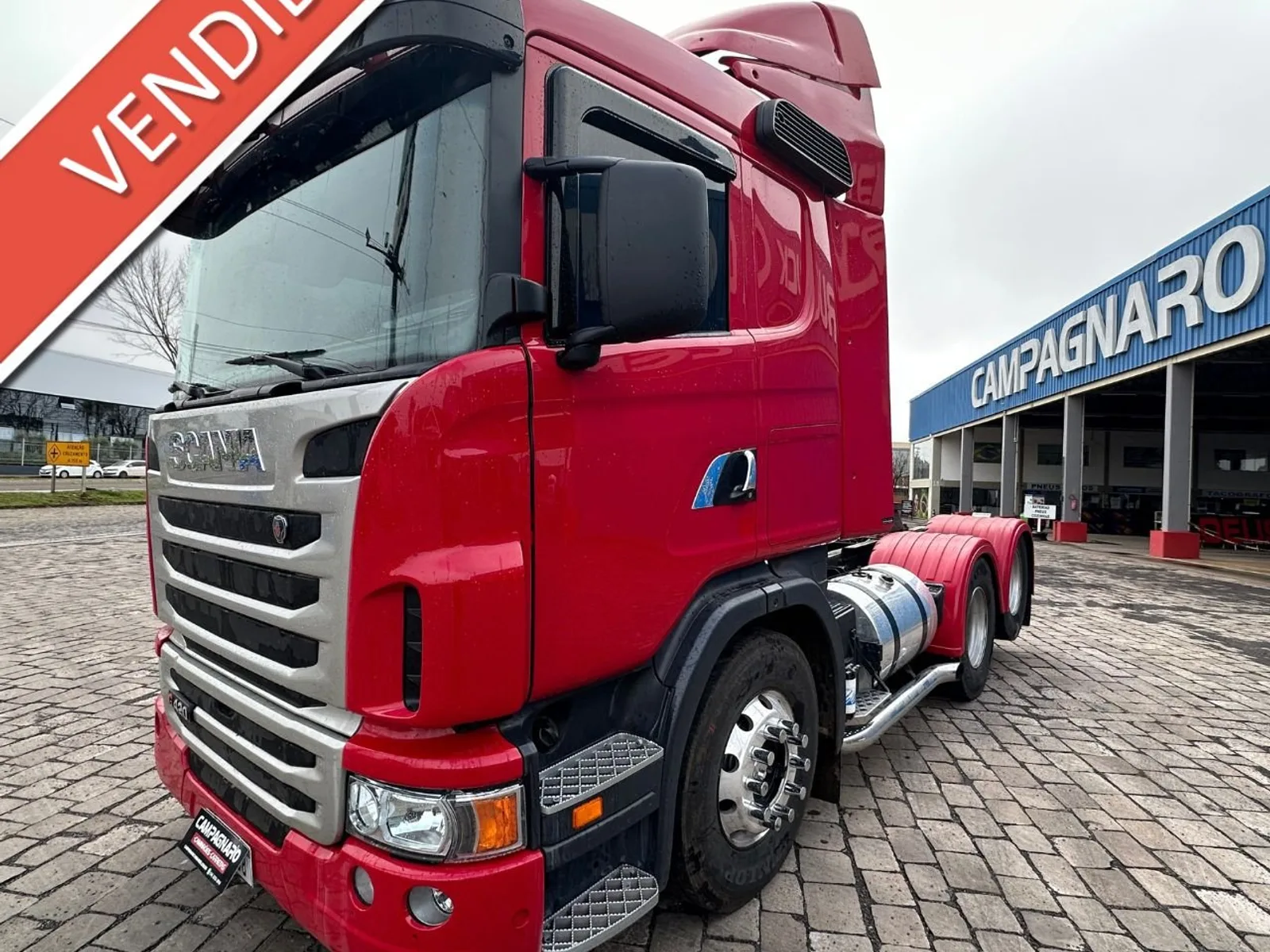 Caminhão Scania G420 6x2 2011, foto 1 de 3