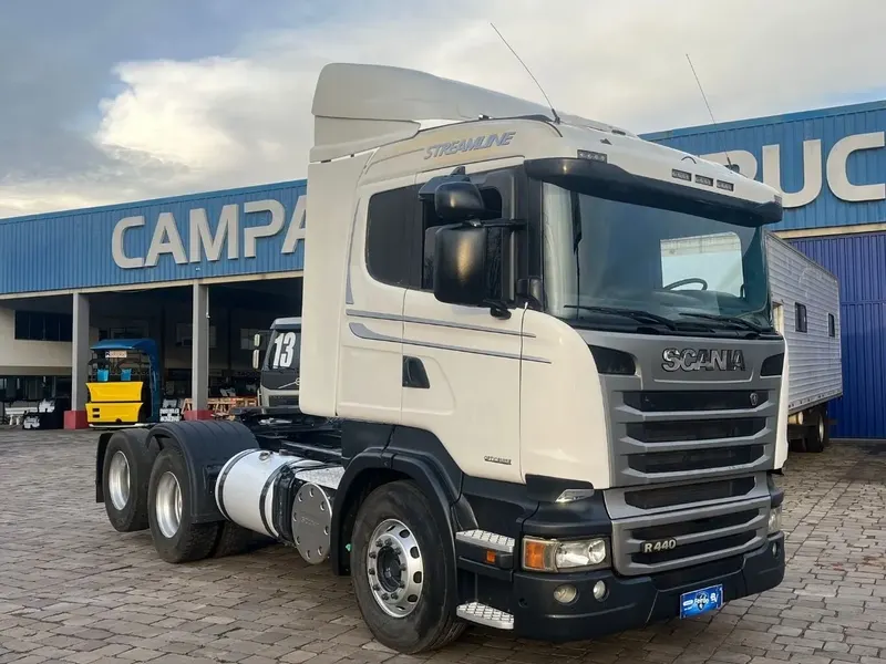 Caminhão Scania Streamline R440 6x2 - 2015