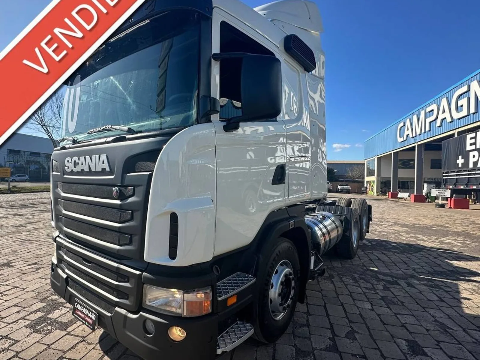 Caminhão Scania G420 6x2 2010, foto 1 de 3