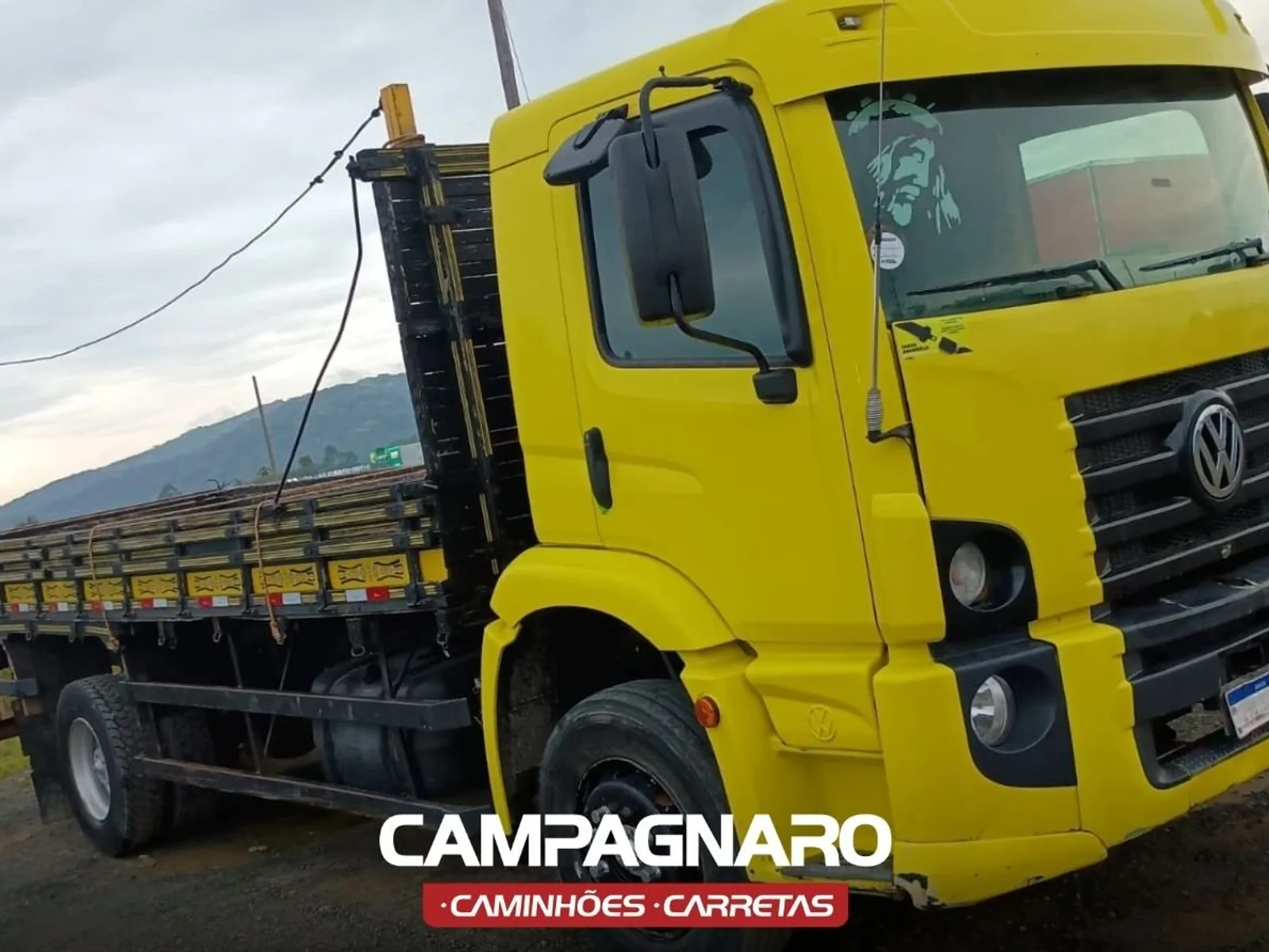 Caminhão volkswagen 13.180 4x2 2012, foto 1 de 3