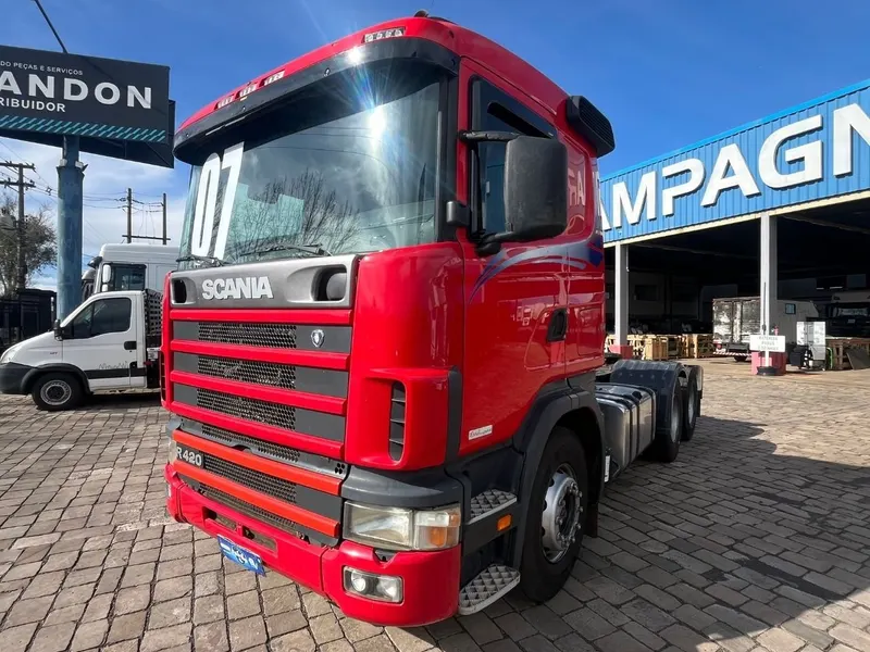 Caminhão Scania R420 6x2 - 2007