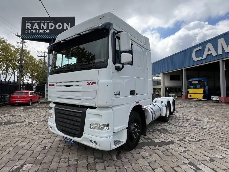 Caminhão Daf XF 105 460 6x2 2019