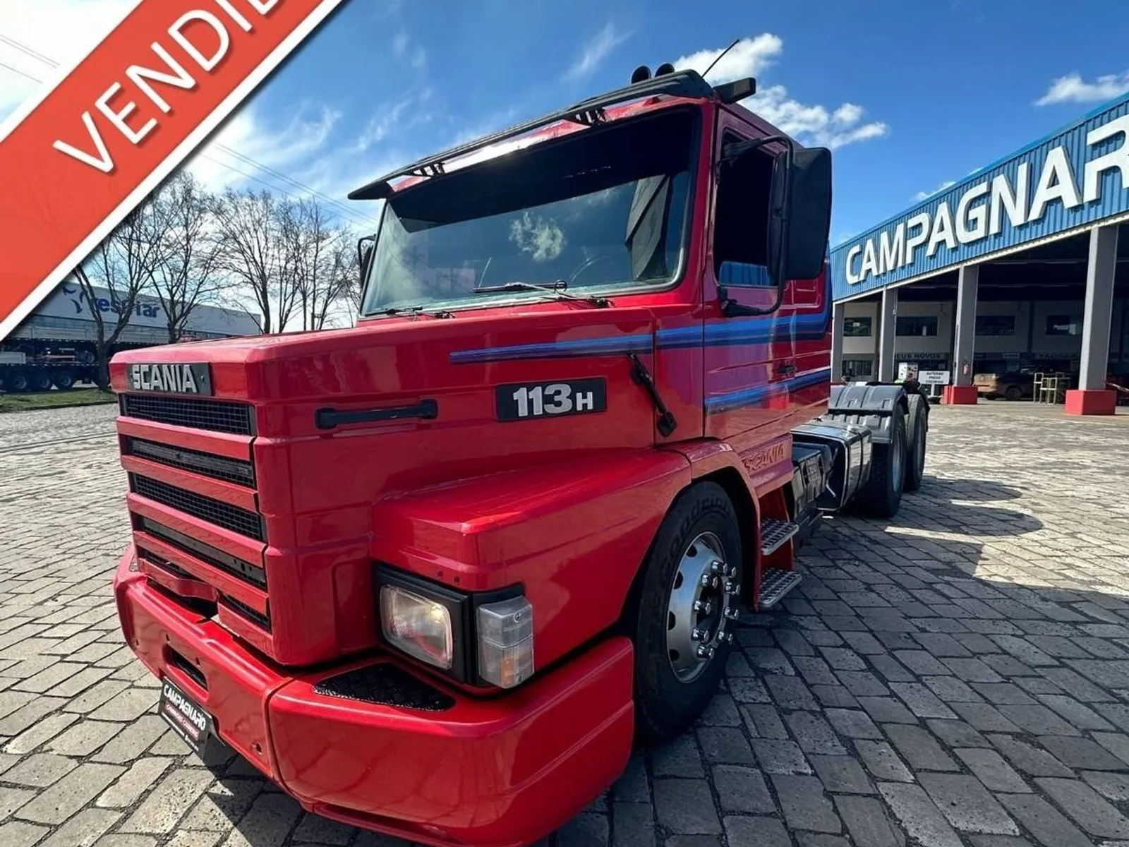 Caminhão Scania 113H 6x2 1992, foto 1 de 3